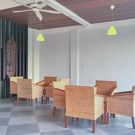 Urbanview Syariah Wisma Annisa Palangkaraya By Reddoorz Eksteriør billede